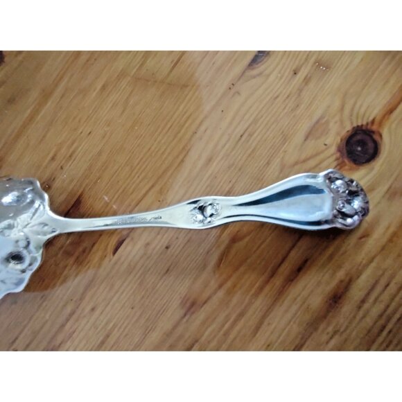 Antique 1847 Rogers Bros American Beauty Rose Silverplate Casserole Spoon 8.8" - Picture 6 of 10